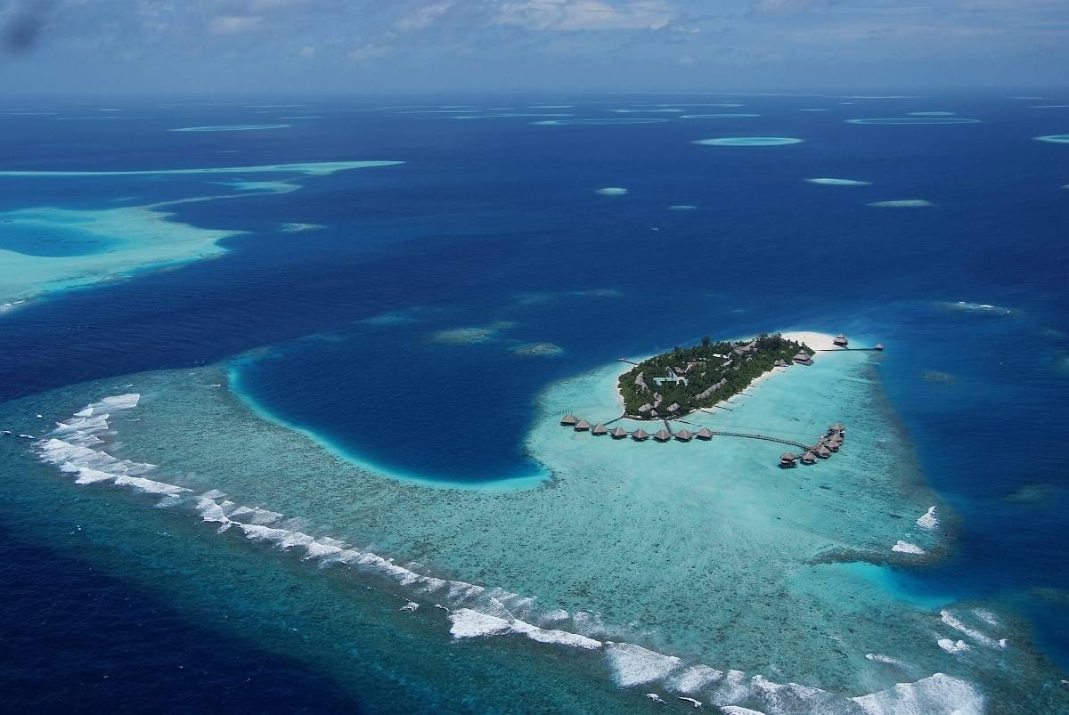 du-lich-maldives-tu-tuc-exteriorx