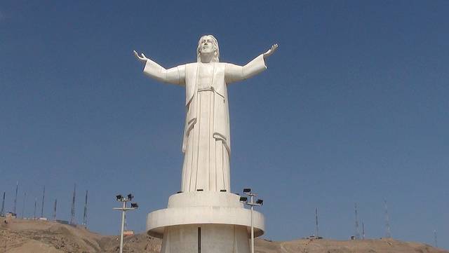 tuong-chua-lon-nhat-the-gioi-tallest-biggest-statue-of-jesus-in-the-world-25