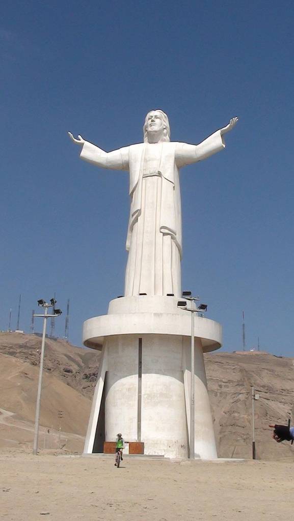 tuong-chua-lon-nhat-the-gioi-tallest-biggest-statue-of-jesus-in-the-world-26
